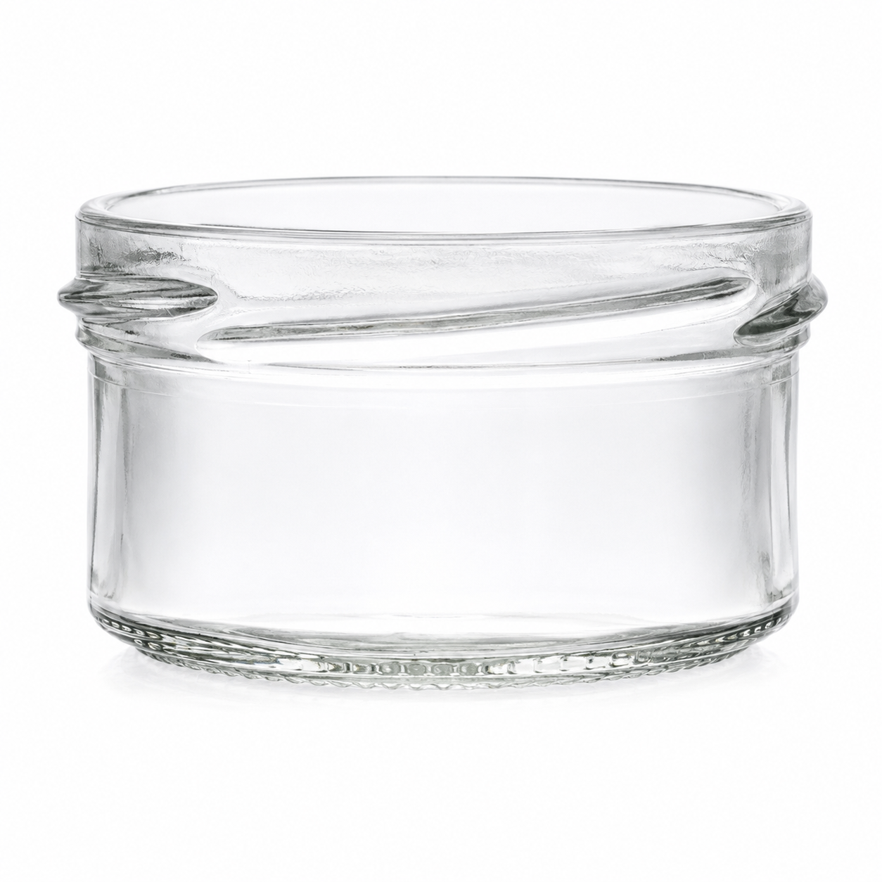 Kleines, transparentes Sturzglas 70 ml mit niedriger Zylinderform und breiter TO-66-Mündung auf weißem Hintergrund.