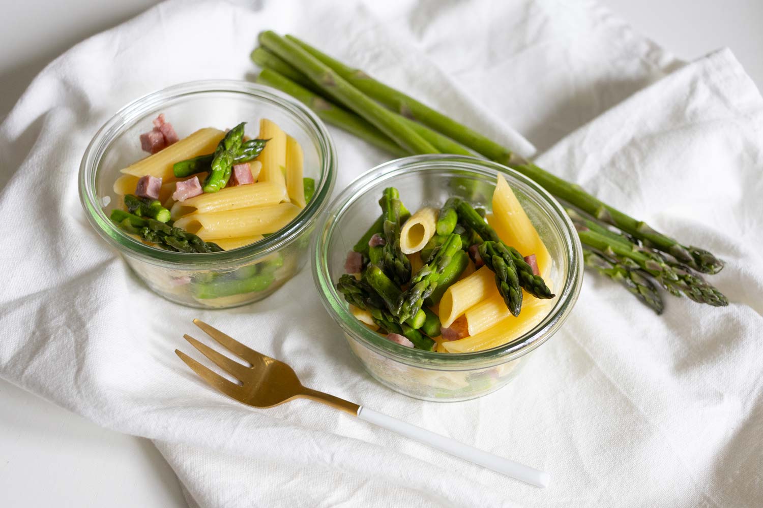 Rezept: Fixe Pasta mit Spargel und Schinken